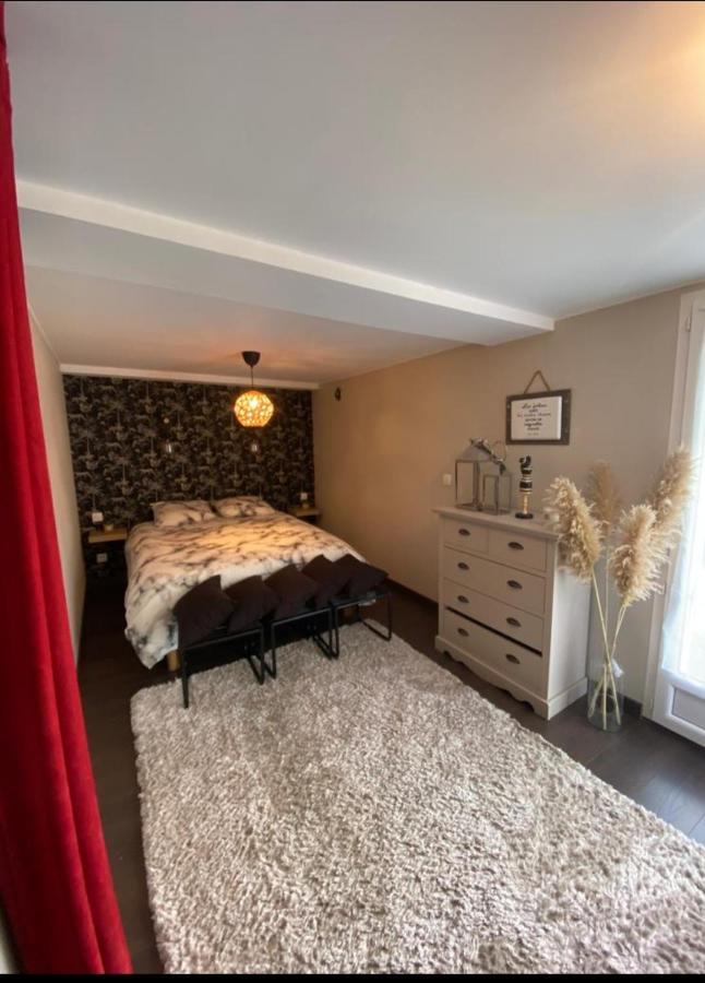 Appartement Independant Dans Maison Dammartin-sur-Tigeaux Ngoại thất bức ảnh